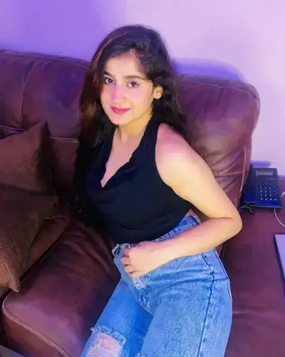 Call Girls Arera Colony